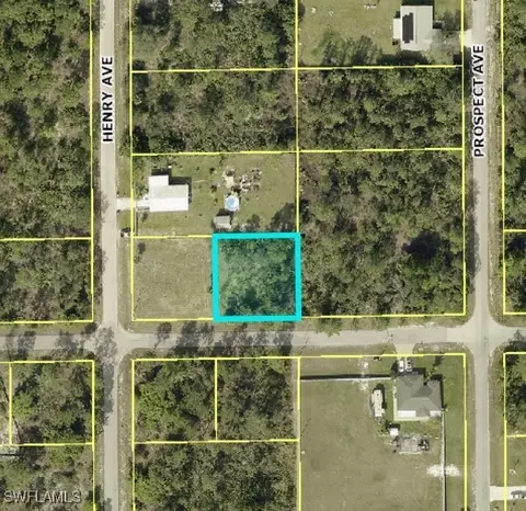 504 W 11th St, Lehigh Acres, FL 33972