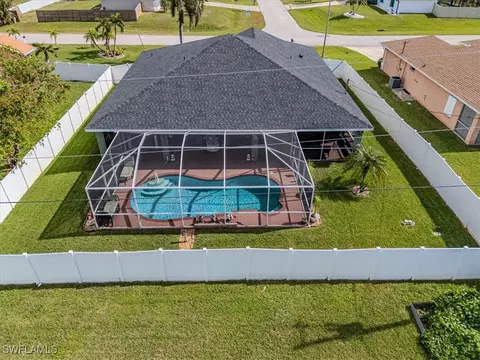 3226 SW 14th Pl, Cape Coral, FL 33914