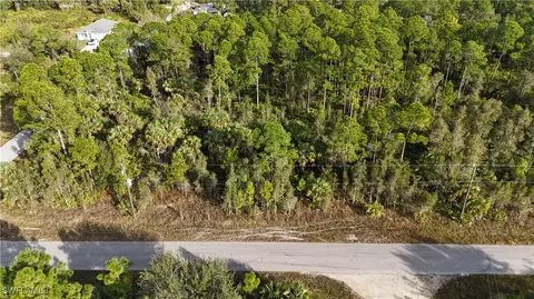 618 Leroy Ave, Lehigh Acres, FL 33972