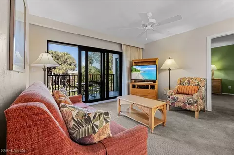 600 Neapolitan Way #236, Naples, FL 34103