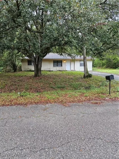 215 Leroy Ave, Lehigh Acres, FL 33936
