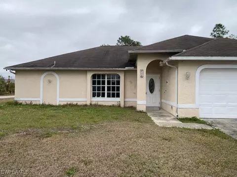 505 Penton Ave S, Lehigh Acres, FL 33974