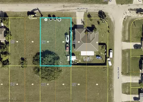 1120 NE 15th St, Cape Coral, FL 33909