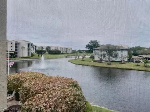 4240 Steamboat Bnd #301, Fort Myers, FL 33919