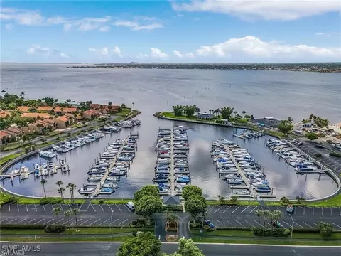 4611 S Landings Dr #L12, Fort Myers, FL 33919
