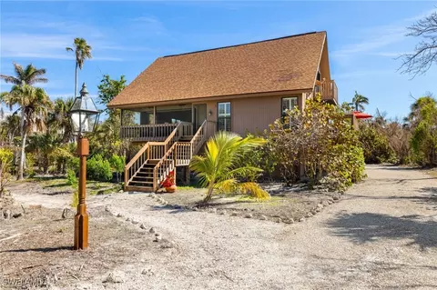 920 Snowberry Ln, Sanibel, FL 33957
