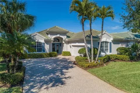 9036 Windswept Dr, Bonita Springs, FL 34135