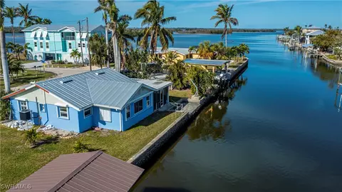 11512 May St, Matlacha, FL 33993