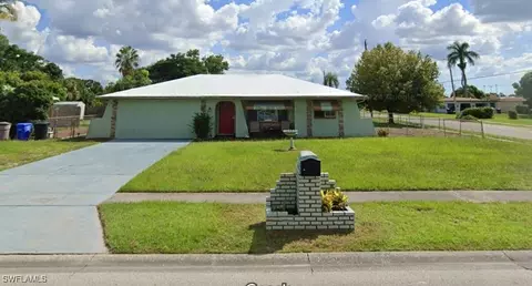 3104 Saint Charles St, Fort Myers, FL 33916