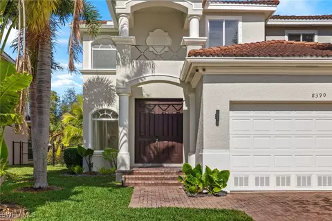 8390 Sumner Ave, Fort Myers, FL 33908