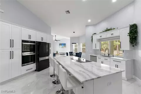 2380 10th Ave SE, Naples, FL 34117