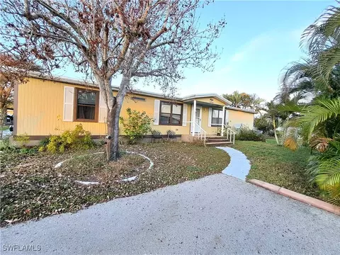 5340 Countryfield Cir, Fort Myers, FL 33905