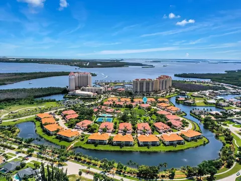 5948 Tarpon Gardens Cir #102, Cape Coral, FL 33914