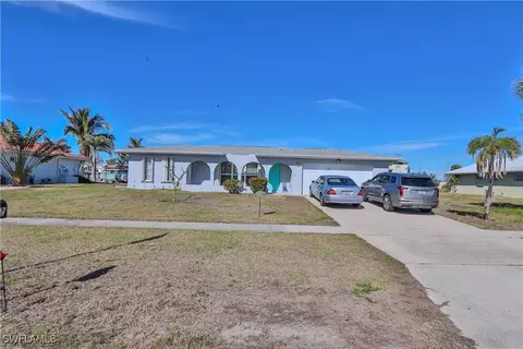 112 Cousley Dr SE, Port Charlotte, FL 33952
