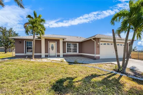 2231 NW 7th Pl, Cape Coral, FL 33993