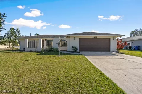 6401 Adelphi Cir, Fort Myers, FL 33919