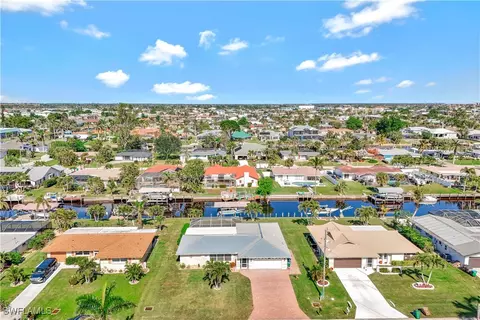 1429 Willshire Ct, Cape Coral, FL 33904