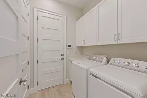 8917 Yucatan Ct, Naples, FL 34112 photo 21