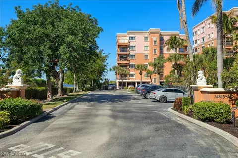 14811 Laguna Dr #101, Fort Myers, FL 33908