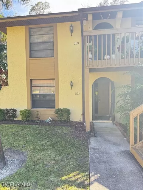 2123 Golfside Village Dr, Lehigh Acres, FL 33936