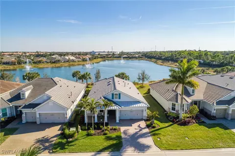 10519 Jackson Square Dr, Estero, FL 33928 photo 2