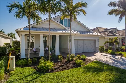 10519 Jackson Square Dr, Estero, FL 33928 photo 4