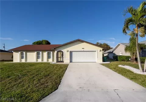 1217 SE 17th Ter, Cape Coral, FL 33990