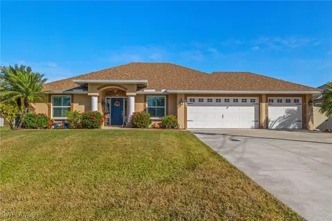 2215 NW 5th St, Cape Coral, FL 33993