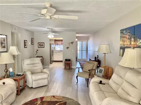 1022 SE 46th St #1B, Cape Coral, FL 33904