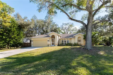 4547 Orange Tree Ct, Fort Myers, FL 33905
