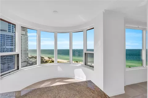 4251 Gulf Shore Blvd N #15D, Naples, FL 34103