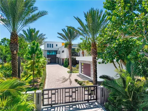 3615 W Gulf Dr, Sanibel, FL 33957