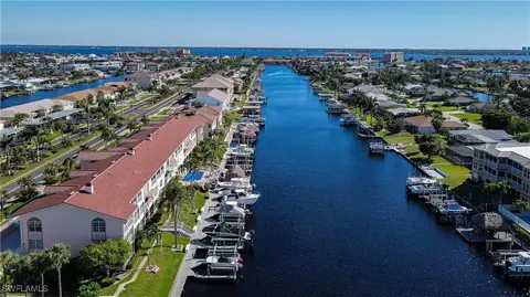 1614 Beach Pkwy #206, Cape Coral, FL 33904