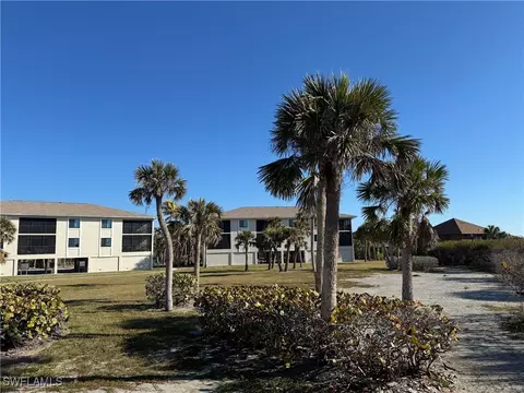 1919 Olde Middle Gulf Dr #103, Sanibel, FL 33957
