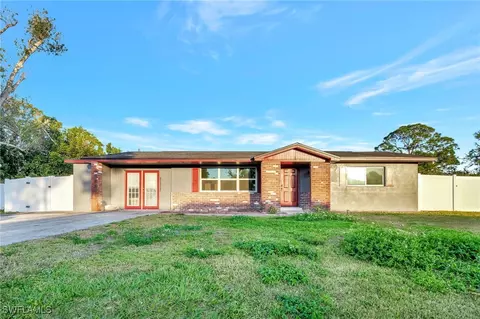 14 Illinois Rd, Lehigh Acres, FL 33936