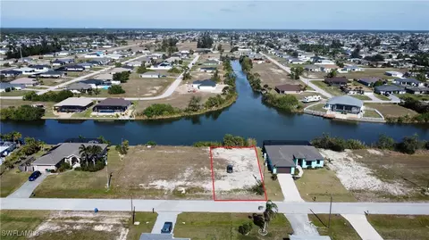 2241 NW 9th Ter, Cape Coral, FL 33993