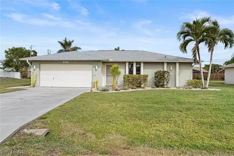 409 SW 39th St, Cape Coral, FL 33914