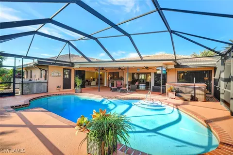 9915 Treasure Cay Ln, Bonita Springs, FL 34135