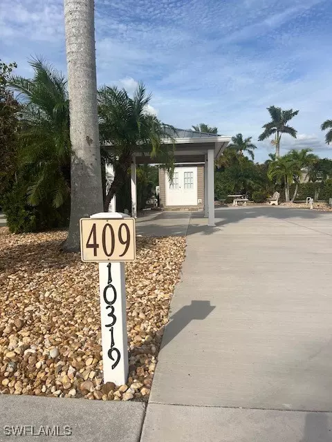10319 Prairie Iris Trl, Fort Myers, FL 33905