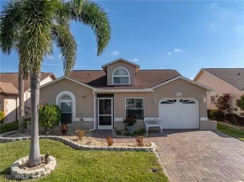 17760 Dracena Cir, North Fort Myers, FL 33917