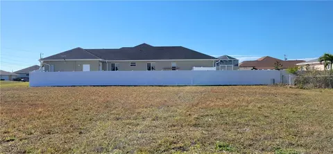 2236 NW Juanita Pl, Cape Coral, FL 33993