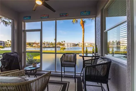 16605 Lake Circle Dr #313, Fort Myers, FL 33908