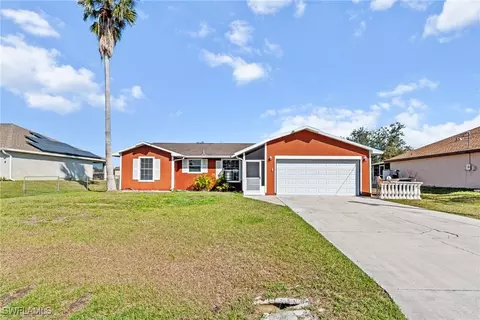 3706 14th St W, Lehigh Acres, FL 33971