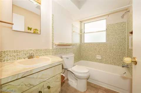 Bath - 120 4th St, Naples, FL 34113 photo 3 of 3