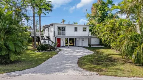 10925 Russell Rd, Bokeelia, FL 33922