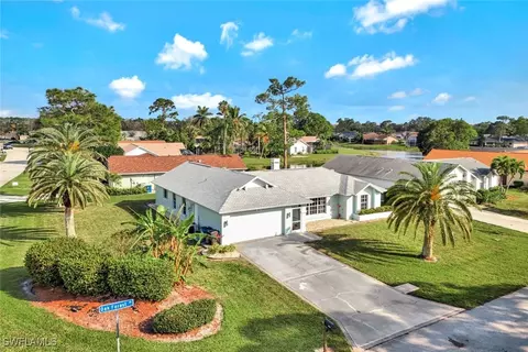 19541 Oak Forest Dr, Fort Myers, FL 33967