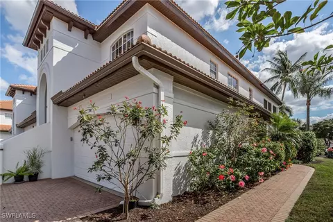9140 Los Lagos Ct #102, Bonita Springs, FL 34135