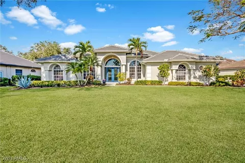12019 Mahogany Isle Ln, Fort Myers, FL 33913