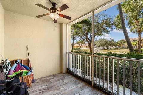 4113 Residence Dr #206, Fort Myers, FL 33901