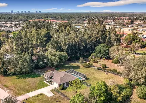 10401 Westside Ln, Bonita Springs, FL 34135